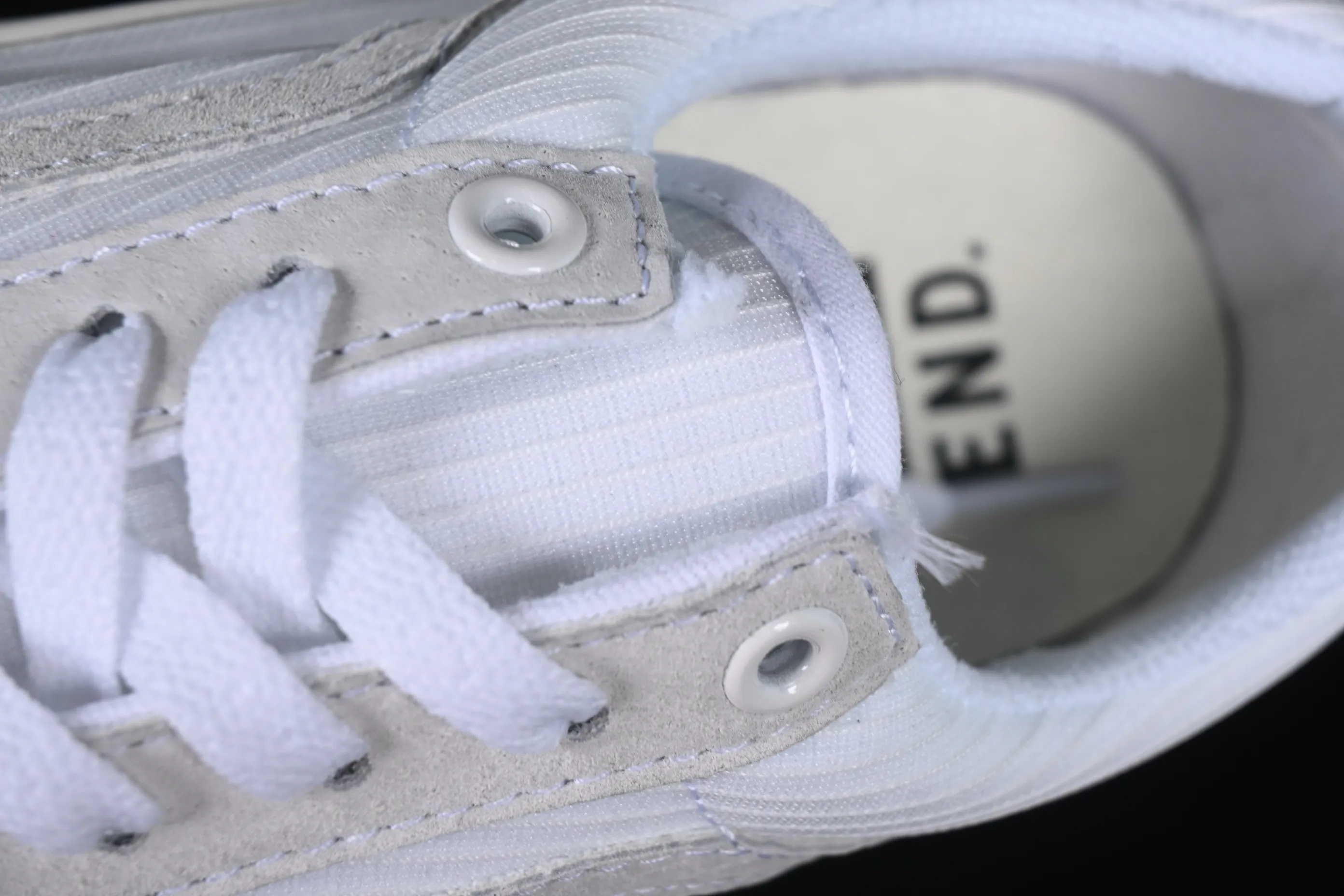 All categories Vans Vans series Vans Low Vans low-top Vans Style 36 Decon SF half-moon toe killer whale vulcanized sneakers VN000SHM07F